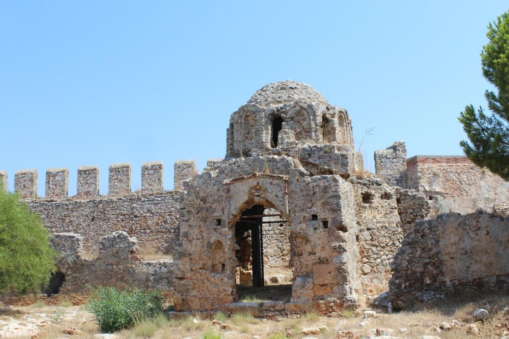 Ani'deki ortaçağ kilisesi kalıntıları